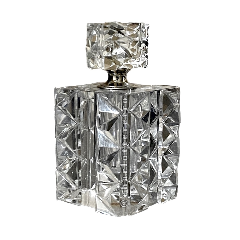 ShannoN Crystal Perfume Bottle • Ireland